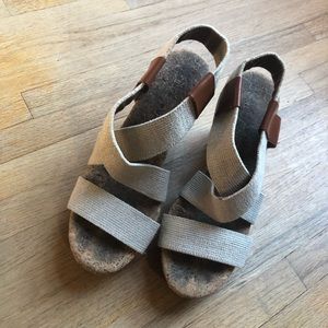 ECU Lucky Brand Wedges